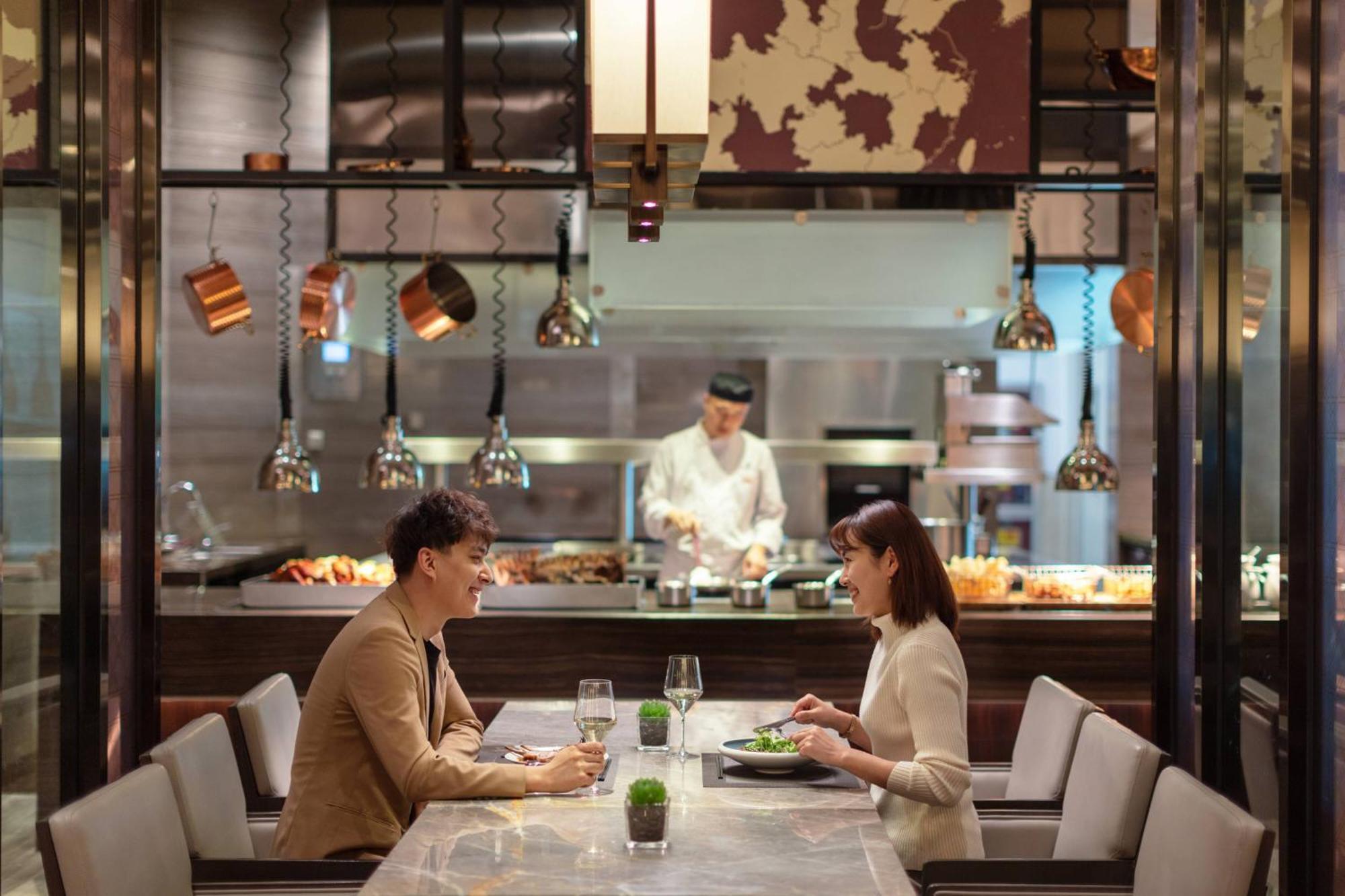 Jw Marriott Hotel Yinchuan Exterior photo